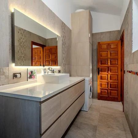 Exclusive Oceanfront With Pool & Golf Views * 산미겔데아보나
