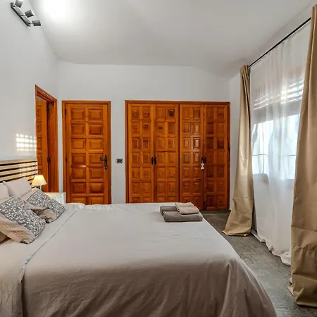 Exclusive Oceanfront With Pool & Golf Views * 산미겔데아보나