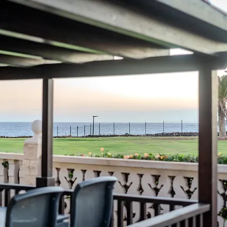 펜션 Exclusive Oceanfront With Pool & Golf Views 산미겔데아보나