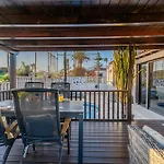 Hébergement de vacances Exclusive Oceanfront With Pool & Golf Views