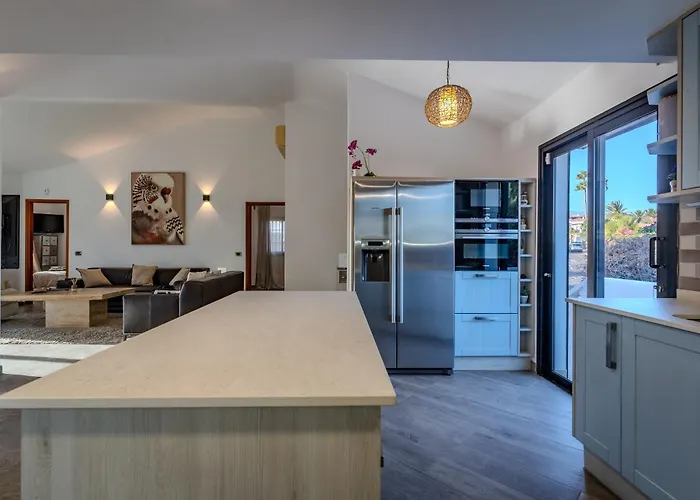 Oceanfront - Amarilla Breeze Ferienhaus