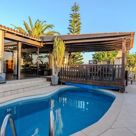 Exclusive Oceanfront With Pool & Golf Views Prázdninový dům San Miguel de Abona