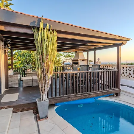 Oceanfront - Amarilla Breeze Vakantiehuis *